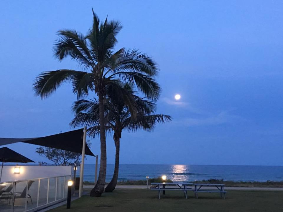 San Simeon Beachfront Apartments Tugun Gold Coast Dış mekan fotoğraf